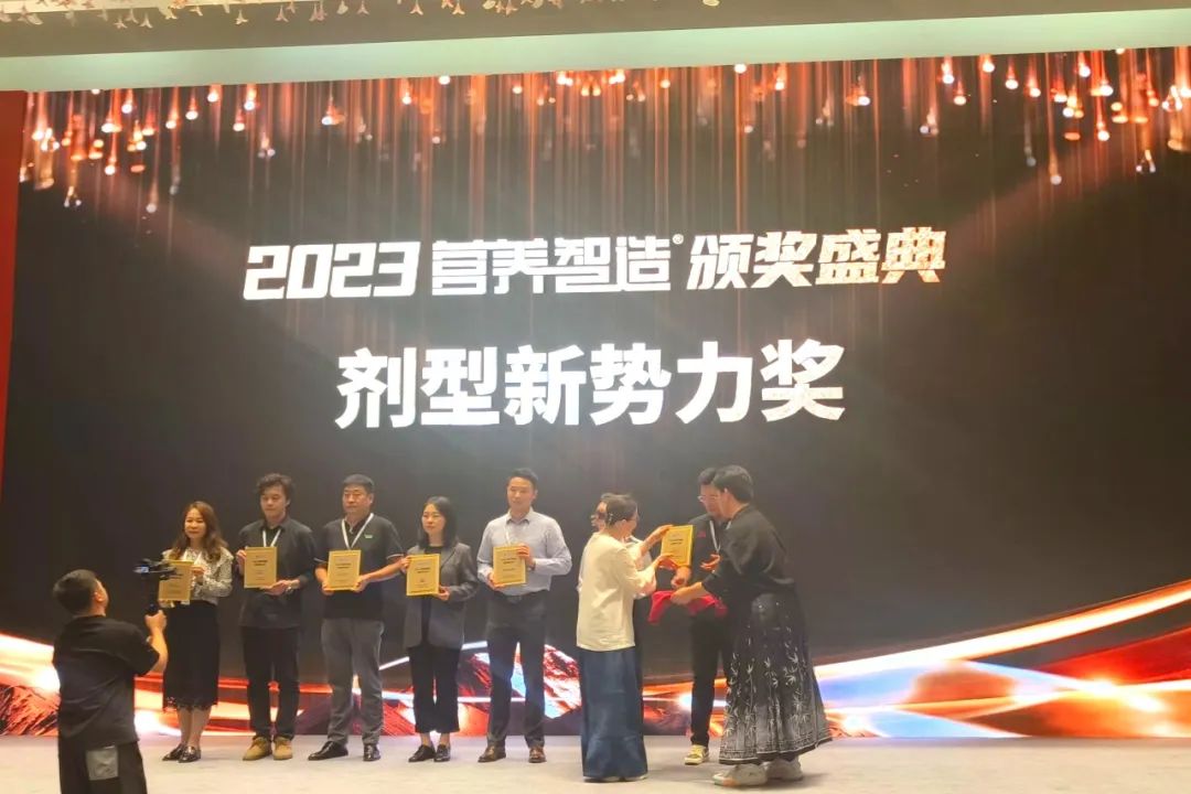 1697769669883508.jpg 640 (13).jpg